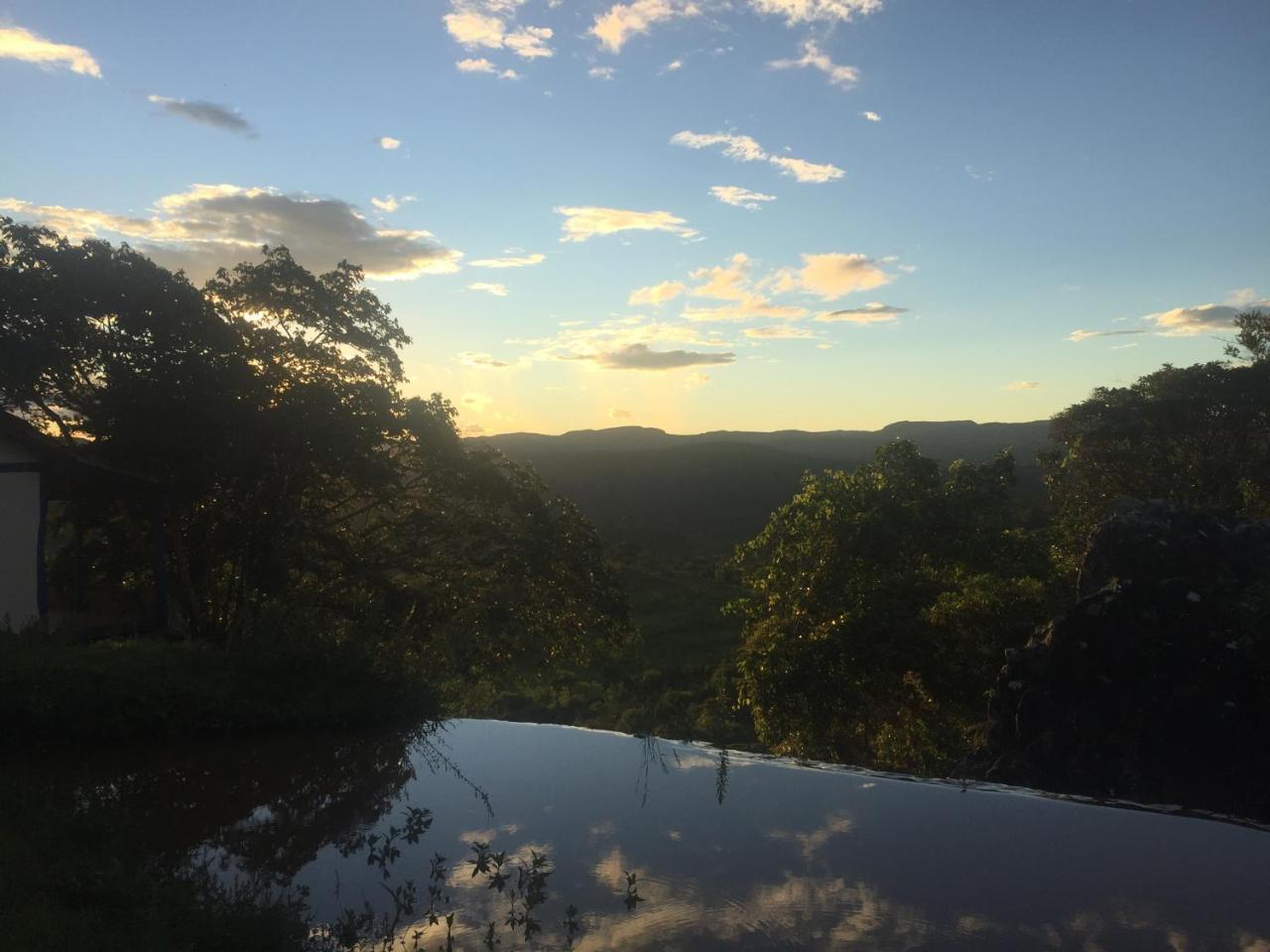 Pousada Sao Goncalo São Gonçalo do Rio das Pedras Buitenkant foto